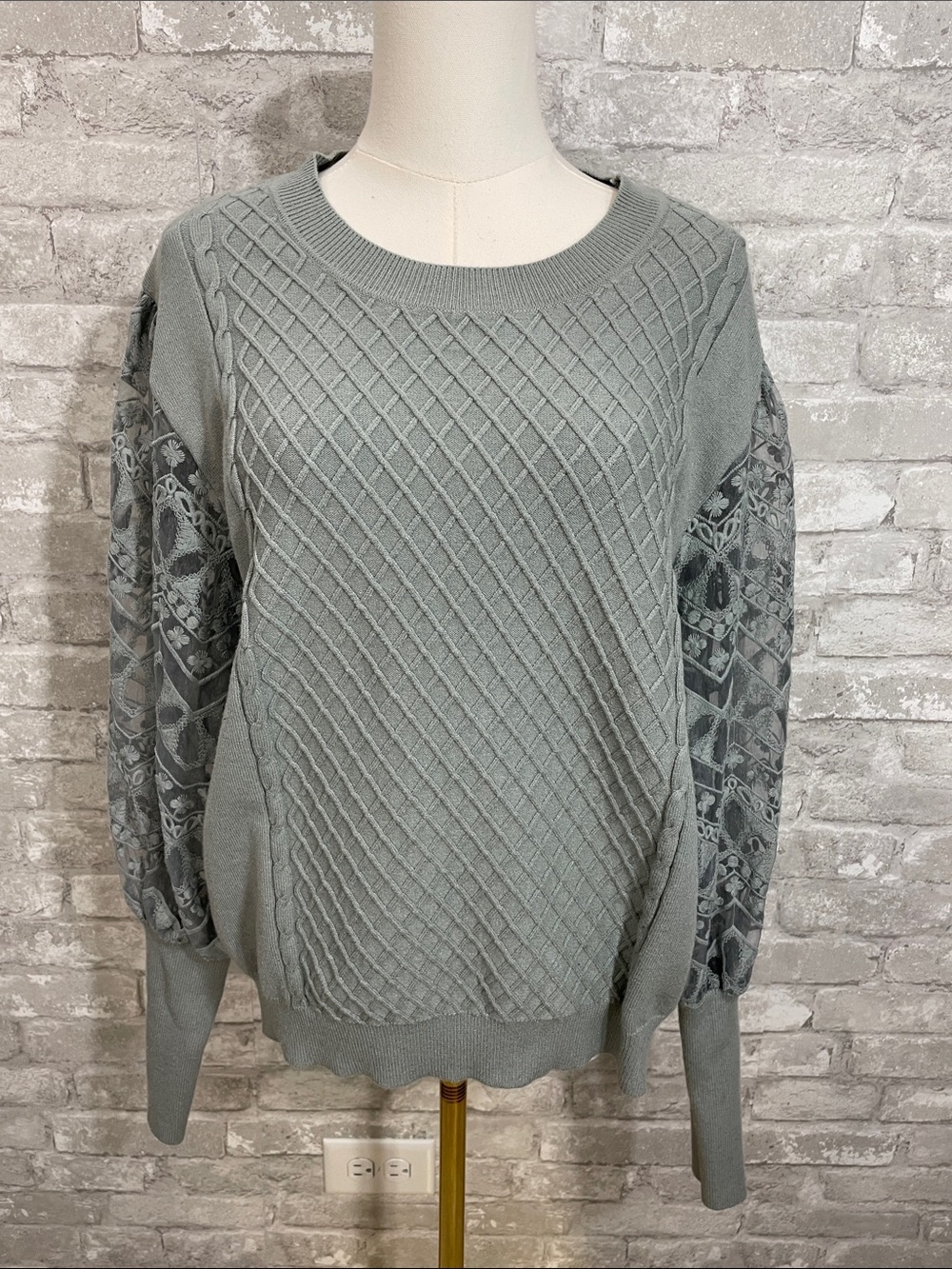Anthropologie Calligraphie Diamond-Textured Crewneck Sweater with Lace Sleeves